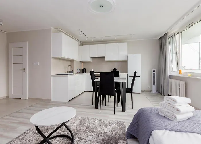 Apartamento Przymorze Comfy By Bookinghost *